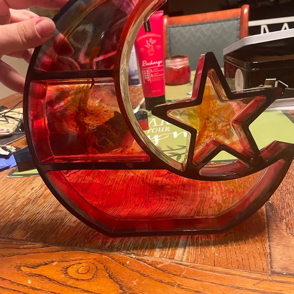 Handmade Crystal Shelf - Picture 2 of 3